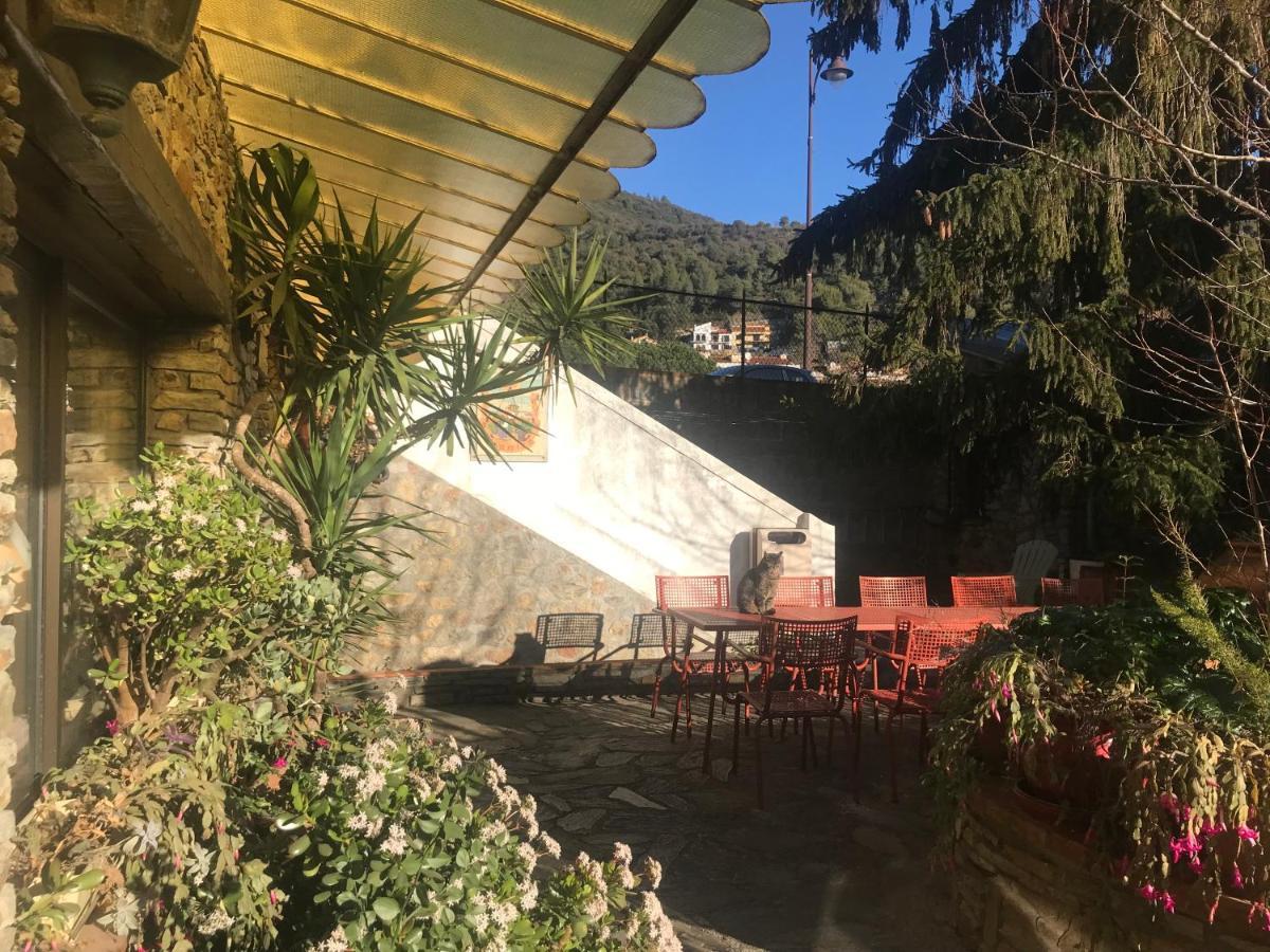 Hebergements A La Rive: Accueil Chaleureux et Paiement Flexible Amelie-les-Bains-Palalda Exterior photo